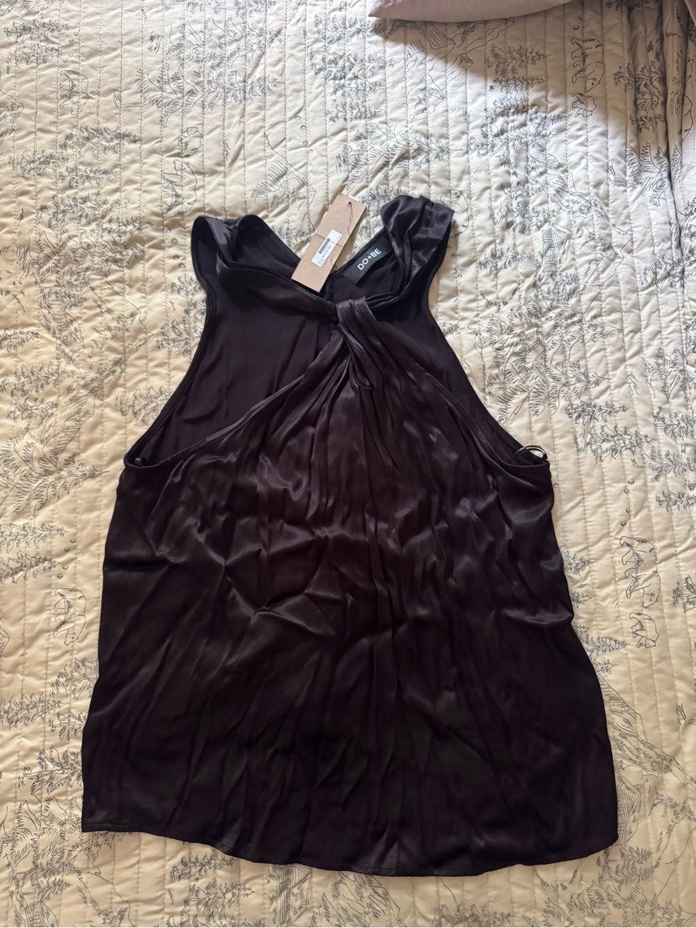 DO+BE Black Twist-Front Sleeveless Tank Top